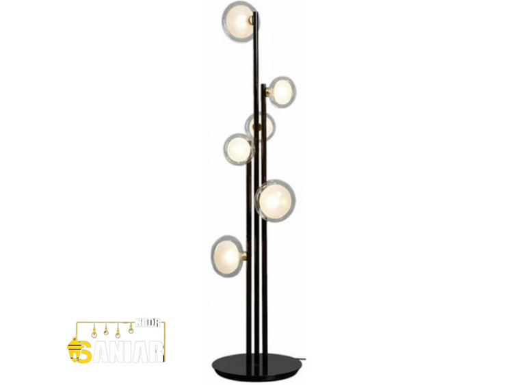 آباژور فلزی مولکولی کنار سالنی آباژور ایستاده فلزی با نور ملایم آباژور دکوراتیو مدرن فلزی کنار مبل