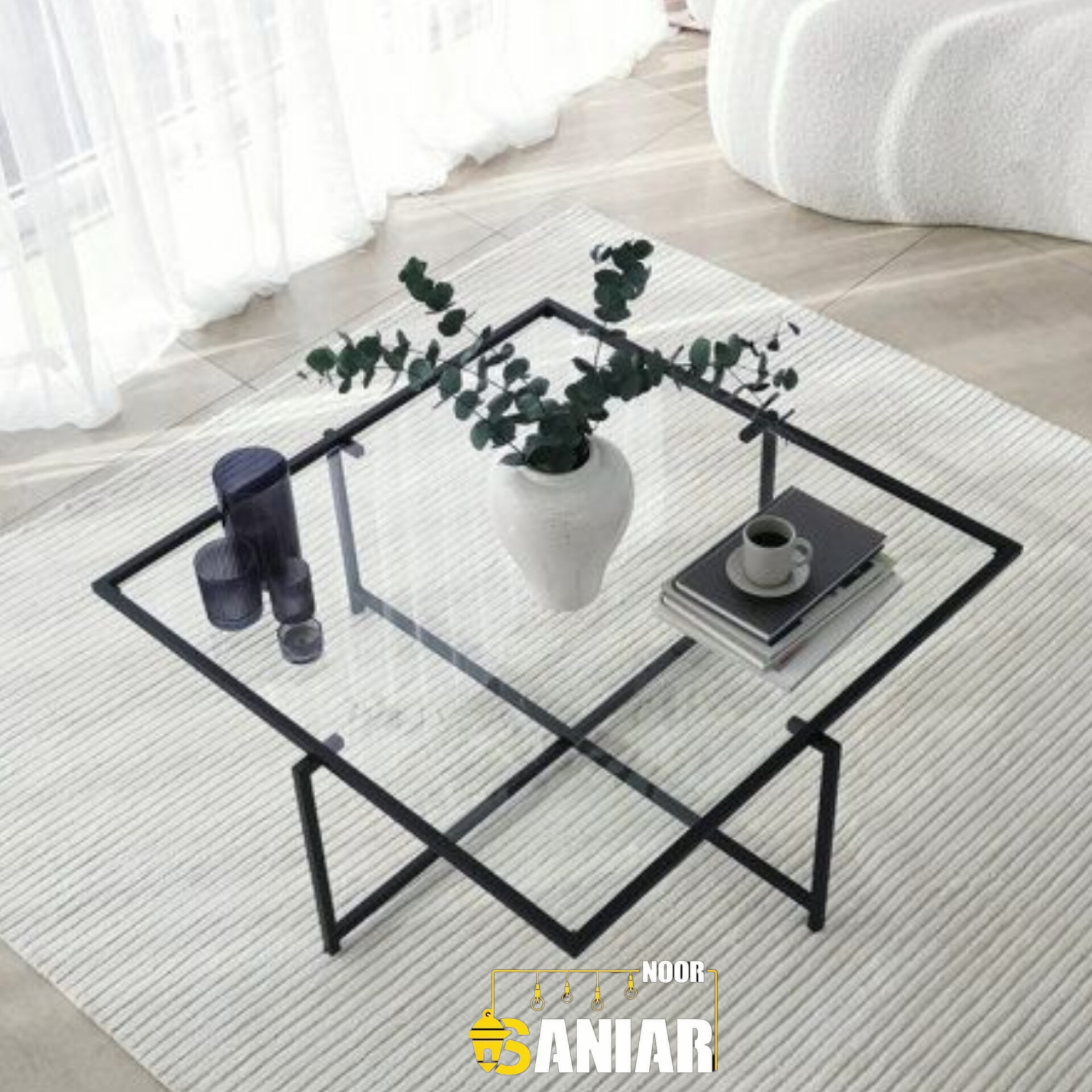 میز عسلی کنار مبل فلزی