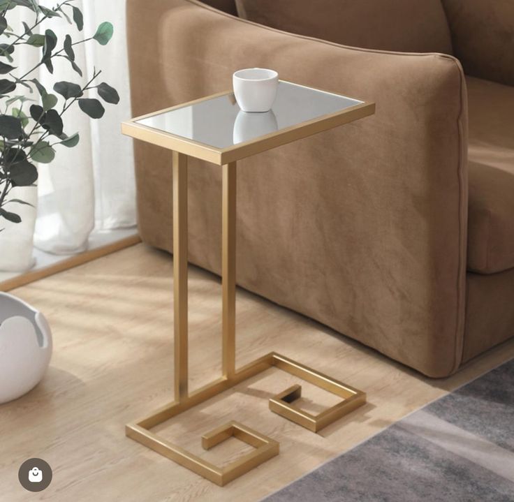 میزکنارمبلی مدرنM708