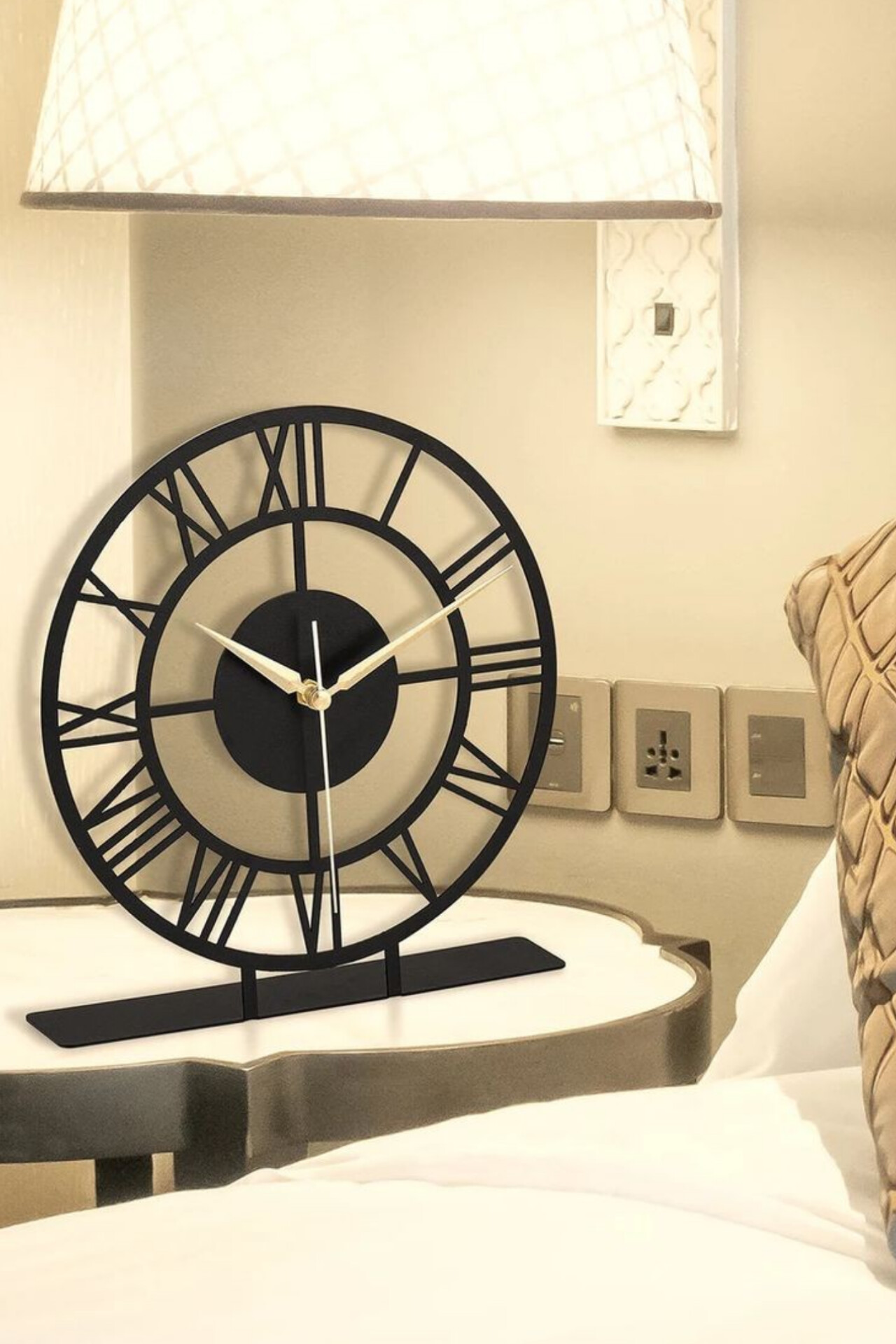 ساعت رو میزی مدرن