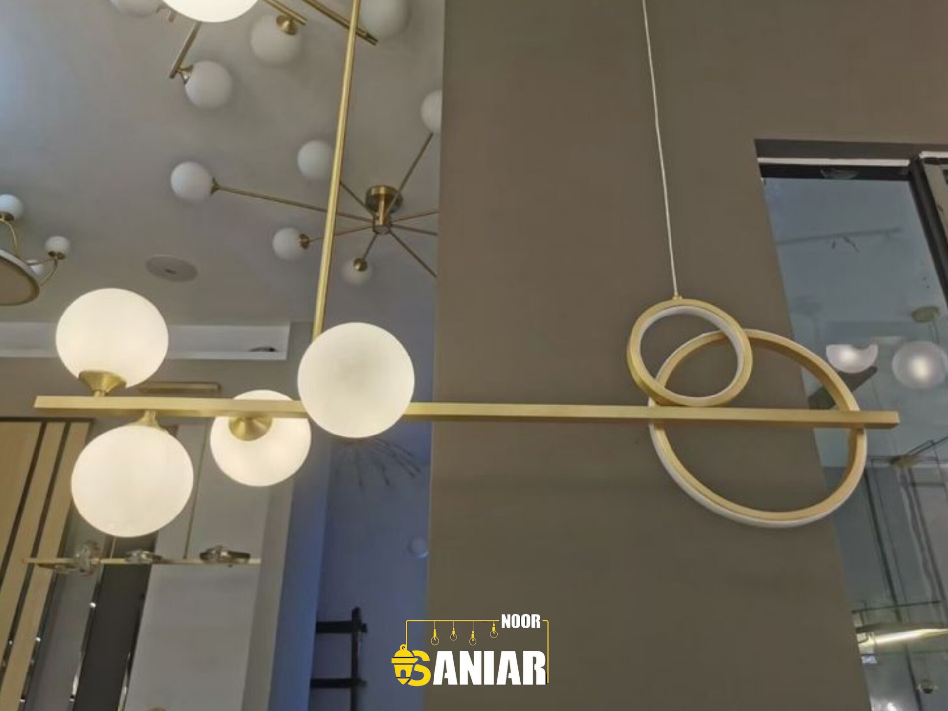 لوسترکانتری مدرن (k303)