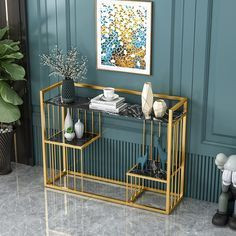 میز کنسول فلزی طلایی چندطبقه با صفحات سنگی و طراحی دکوراتیو